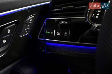 Внедорожник / Кроссовер Audi Q7 2024 в 