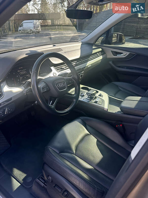 Внедорожник / Кроссовер Audi Q7 2018 в Киеве