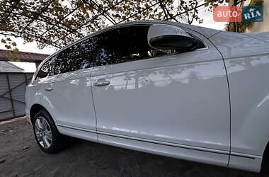 Внедорожник / Кроссовер Audi Q7 2012 в 
