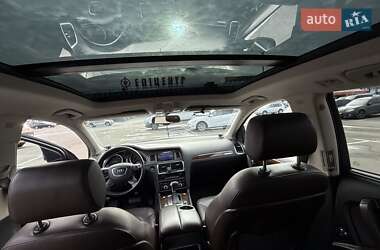 Внедорожник / Кроссовер Audi Q7 2012 в 
