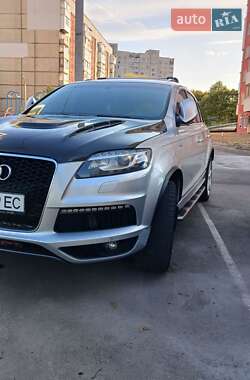 Внедорожник / Кроссовер Audi Q7 2007 в 