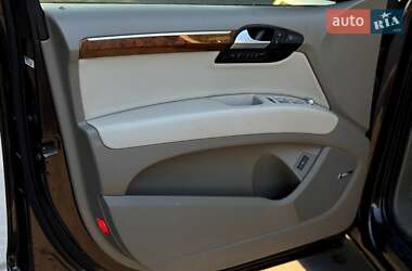 Внедорожник / Кроссовер Audi Q7 2014 в 