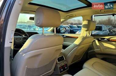 Внедорожник / Кроссовер Audi Q7 2014 в 