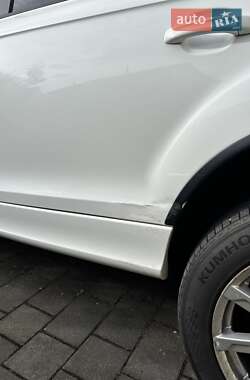 Внедорожник / Кроссовер Audi Q7 2011 в 