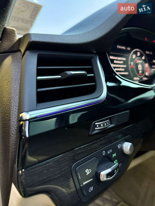 Внедорожник / Кроссовер Audi Q7 2016 в Львове