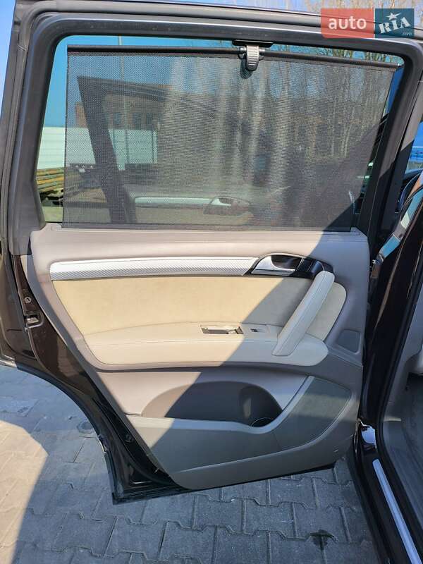 Внедорожник / Кроссовер Audi Q7 2009 в Тернополе