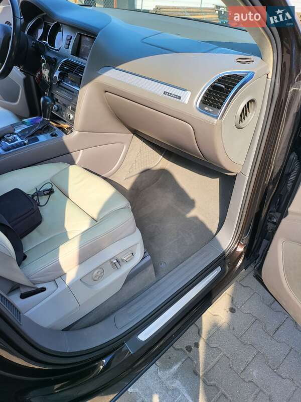 Внедорожник / Кроссовер Audi Q7 2009 в Тернополе