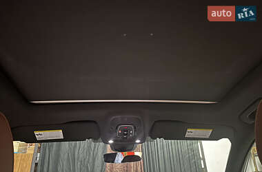 Внедорожник / Кроссовер Audi Q7 2023 в 
