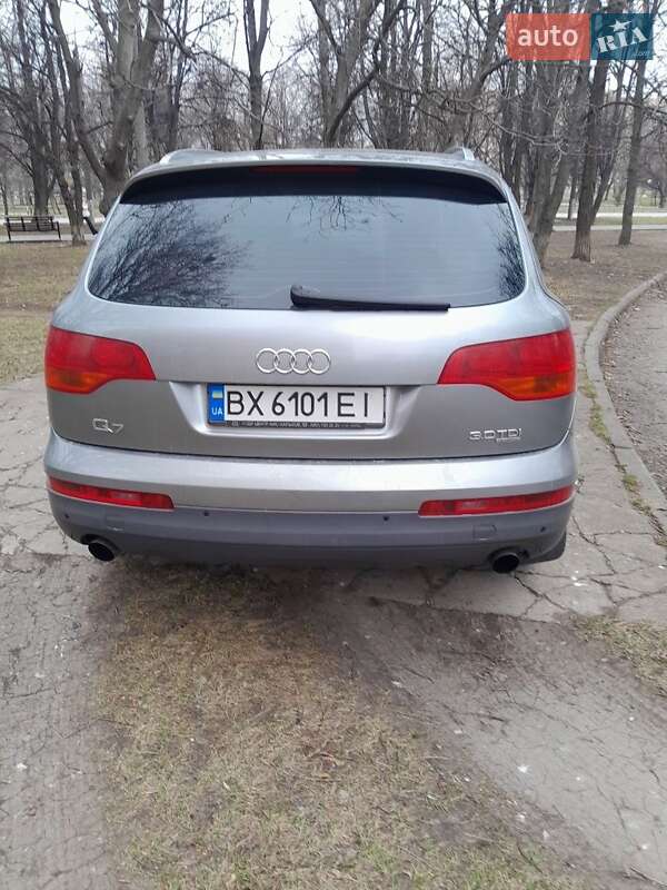 Внедорожник / Кроссовер Audi Q7 2008 в Каменец-Подольском