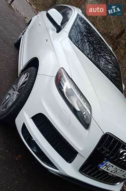 Внедорожник / Кроссовер Audi Q7 2011 в 