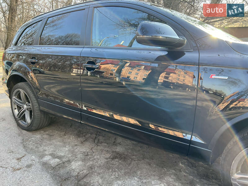 Внедорожник / Кроссовер Audi Q7 2013 в Киеве фото 4 Внедорожник / Кроссовер Audi Q7 2013 в Киеве