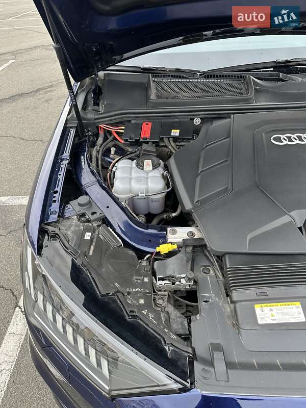 Внедорожник / Кроссовер Audi Q7 2023 в Киеве