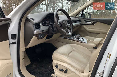 Внедорожник / Кроссовер Audi Q7 2018 в 