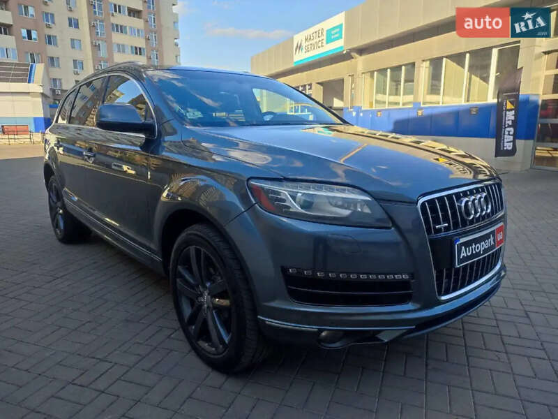 Внедорожник / Кроссовер Audi Q7 2012 в Одессе