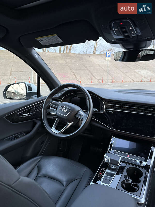 Внедорожник / Кроссовер Audi Q7 2020 в Киеве фото 12 Внедорожник / Кроссовер Audi Q7 2020 в Киеве