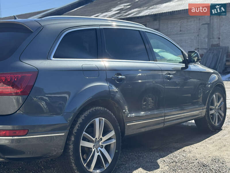 Позашляховик / Кросовер Audi Q7 2013 в Львові