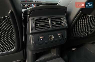 Внедорожник / Кроссовер Audi Q7 2015 в 
