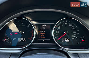 Внедорожник / Кроссовер Audi Q7 2015 в 