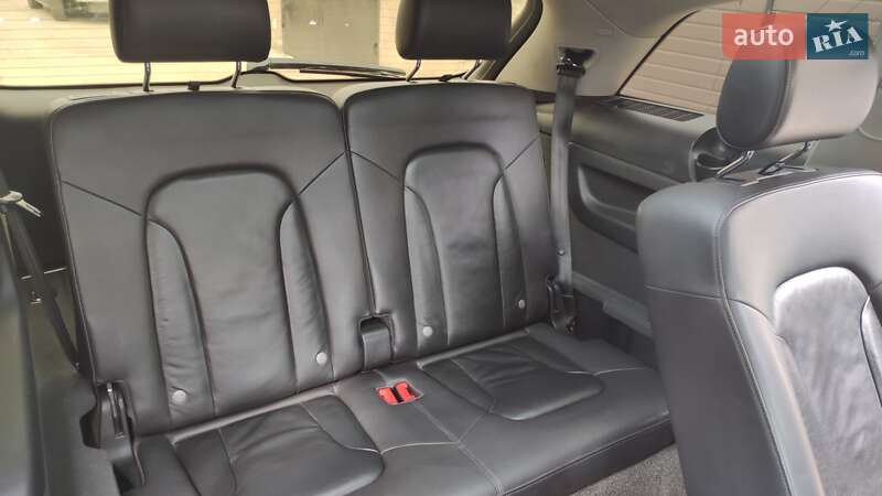 Позашляховик / Кросовер Audi Q7 2007 в Долинській