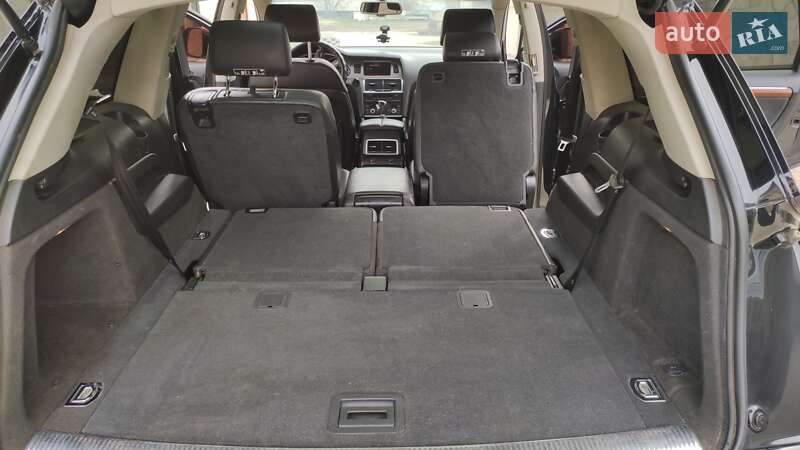 Позашляховик / Кросовер Audi Q7 2007 в Долинській
