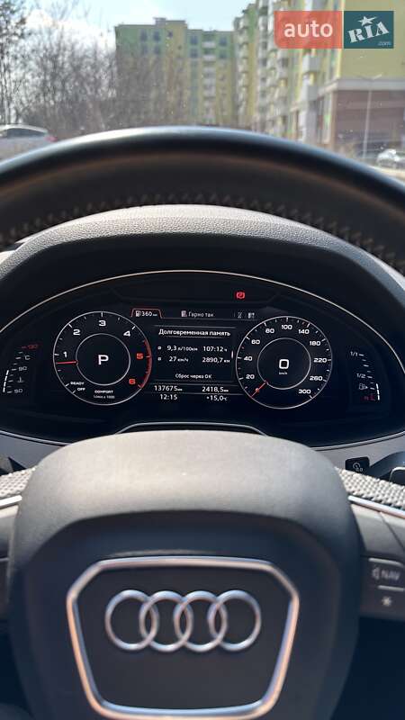 Внедорожник / Кроссовер Audi Q7 2016 в Полтаве