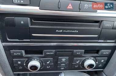 Внедорожник / Кроссовер Audi Q7 2015 в 
