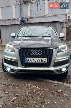 Внедорожник / Кроссовер Audi Q7 2007 в 