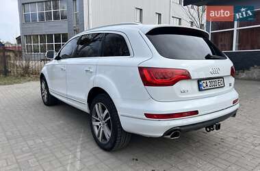Внедорожник / Кроссовер Audi Q7 2014 в 