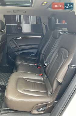 Внедорожник / Кроссовер Audi Q7 2014 в 