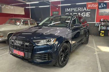 Внедорожник / Кроссовер Audi Q7 2023 в 
