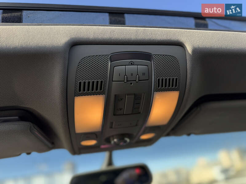 Позашляховик / Кросовер Audi Q7 2015 в Києві