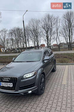 Внедорожник / Кроссовер Audi Q7 2015 в Миргороде