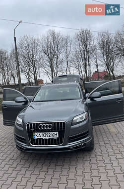 Внедорожник / Кроссовер Audi Q7 2015 в Миргороде