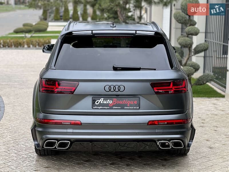Внедорожник / Кроссовер Audi Q7 2017 в Одессе