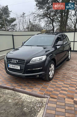 Внедорожник / Кроссовер Audi Q7 2007 в 