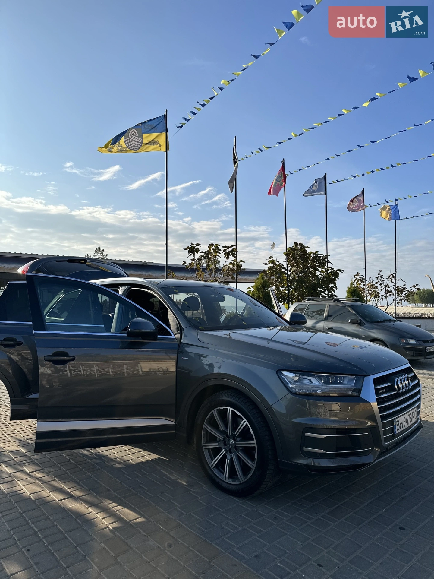 2017 Audi Q7 - мініатюра 4