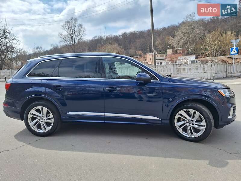 Позашляховик / Кросовер Audi Q7 2020 в Полтаві фото 29 Позашляховик / Кросовер Audi Q7 2020 в Полтаві