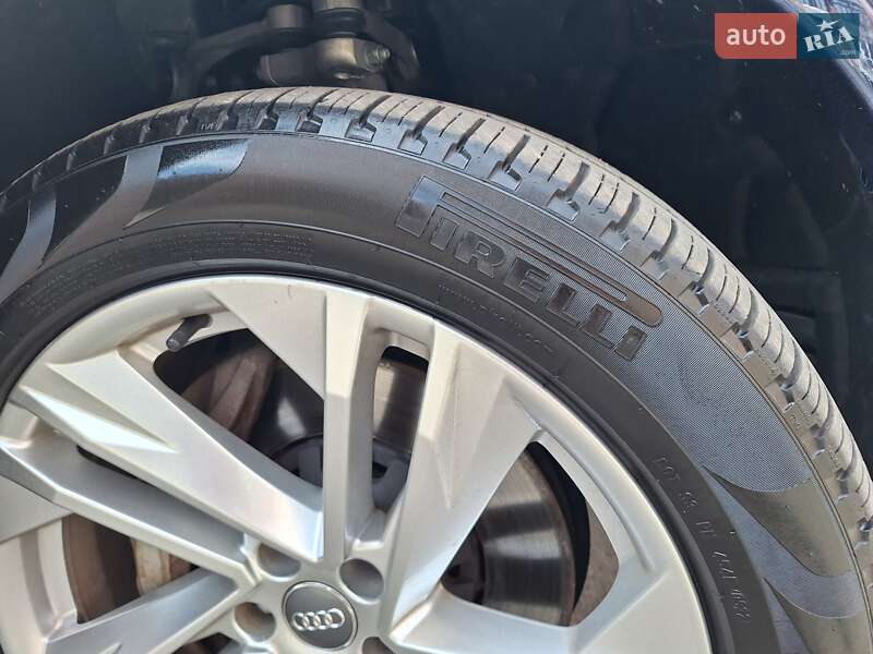 Позашляховик / Кросовер Audi Q7 2020 в Полтаві фото 41 Позашляховик / Кросовер Audi Q7 2020 в Полтаві