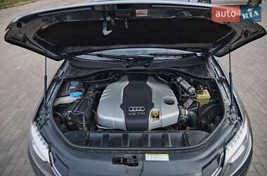 Внедорожник / Кроссовер Audi Q7 2014 в 