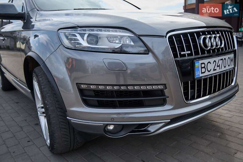 Позашляховик / Кросовер Audi Q7 2014 в Львові