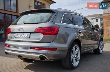 Внедорожник / Кроссовер Audi Q7 2014 в 