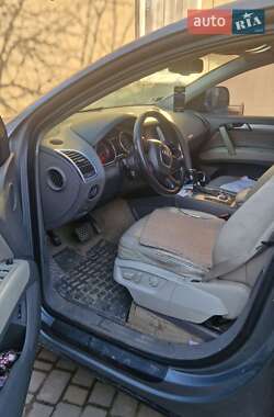 Внедорожник / Кроссовер Audi Q7 2006 в 