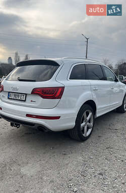Внедорожник / Кроссовер Audi Q7 2013 в 