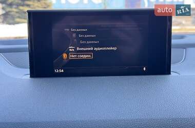 Внедорожник / Кроссовер Audi Q7 2016 в 