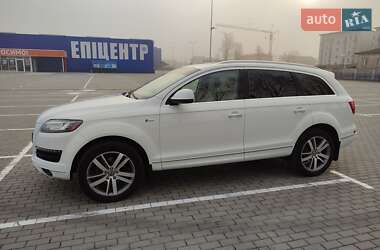 Внедорожник / Кроссовер Audi Q7 2013 в 