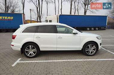 Внедорожник / Кроссовер Audi Q7 2013 в 