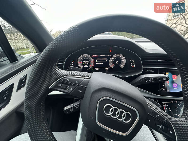 Внедорожник / Кроссовер Audi Q7 2020 в Киеве