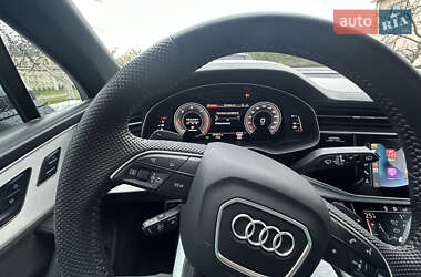 Внедорожник / Кроссовер Audi Q7 2020 в 