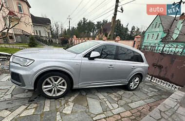 Внедорожник / Кроссовер Audi Q7 2020 в 