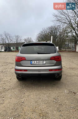 Внедорожник / Кроссовер Audi Q7 2013 в 